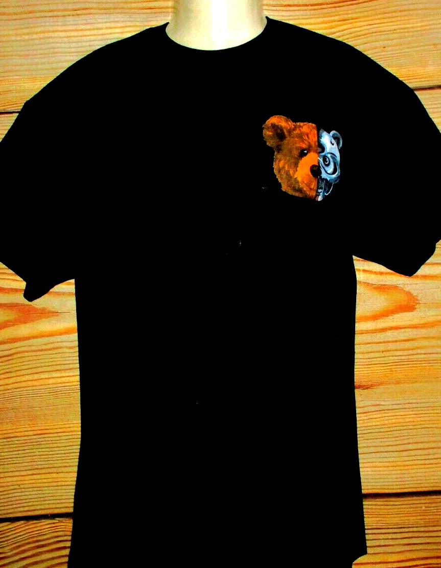 MENS BROOKLYN VERTICAL BIONIC BEAR BLACK T-SHIRT SIZE L