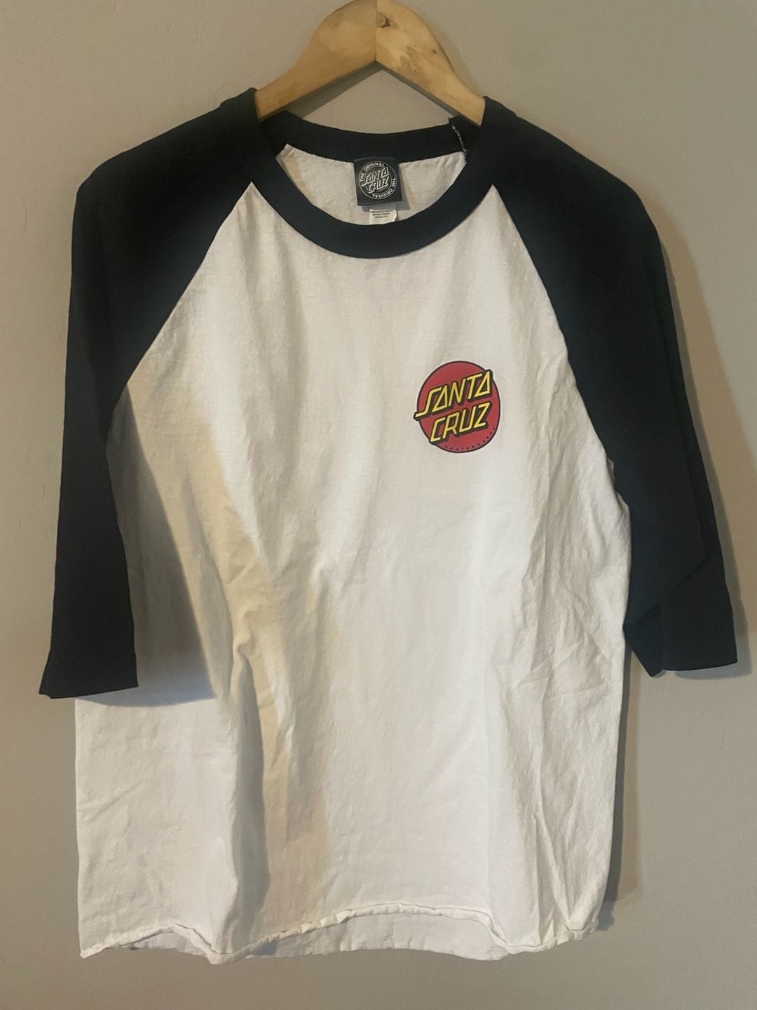 Santa Cruz Classic Dot Raglan 3/4 Sleeve Baseball T-Shirt