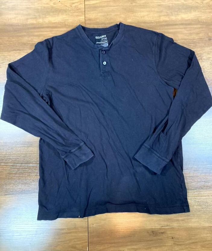 Old Navy Black Long Sleeve Tee Men Size L