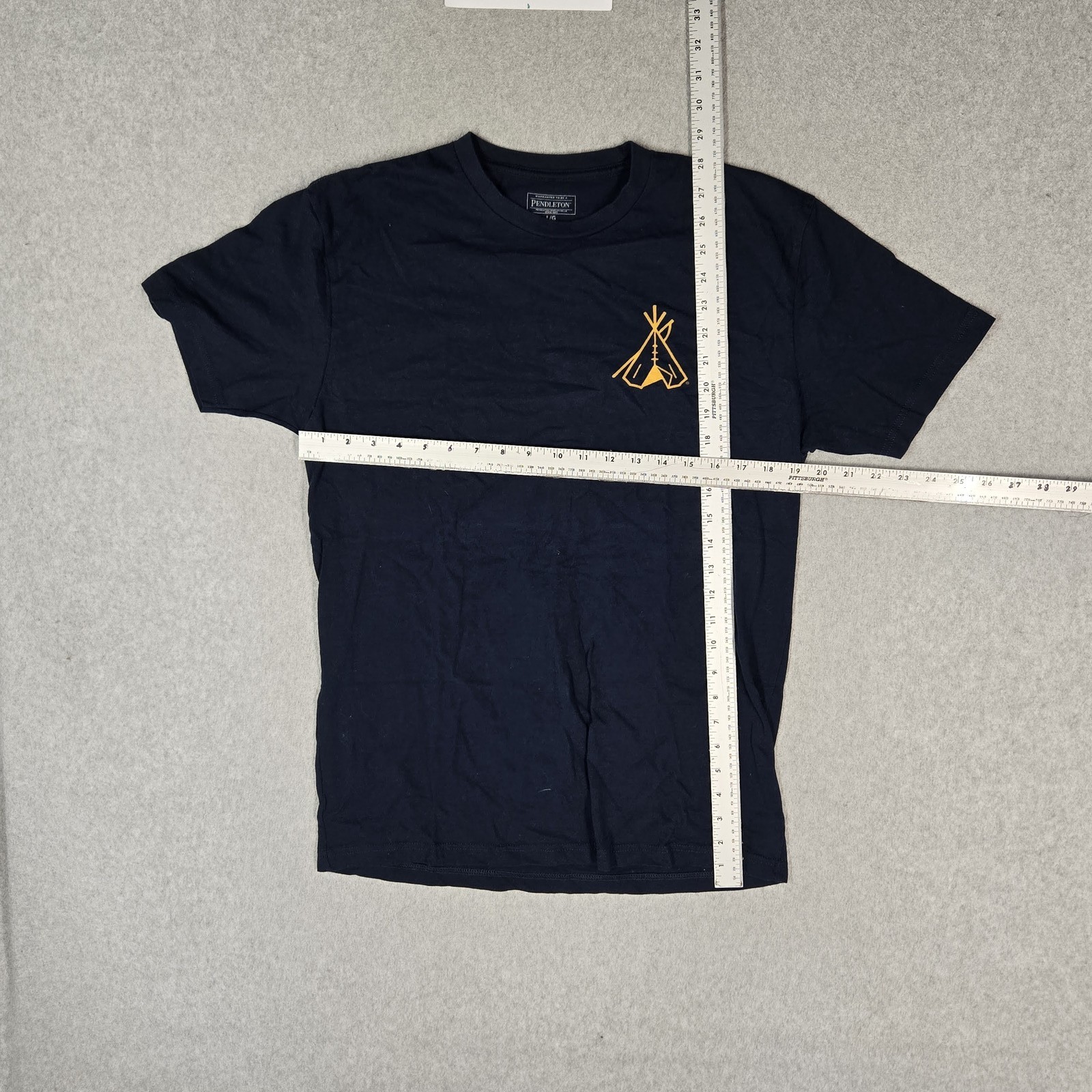 Pendleton Men Shirt L/G Navy Blue Graphic Tee Short Sleeve Print