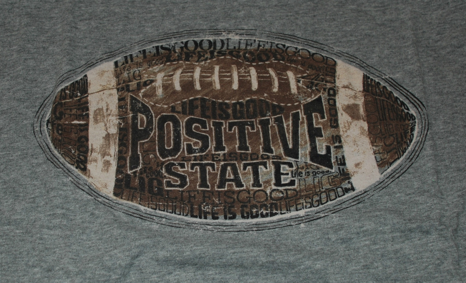 M NWT Men’s Life is Good Positive State Football Gray Semi-fitted Creamy SS Tee