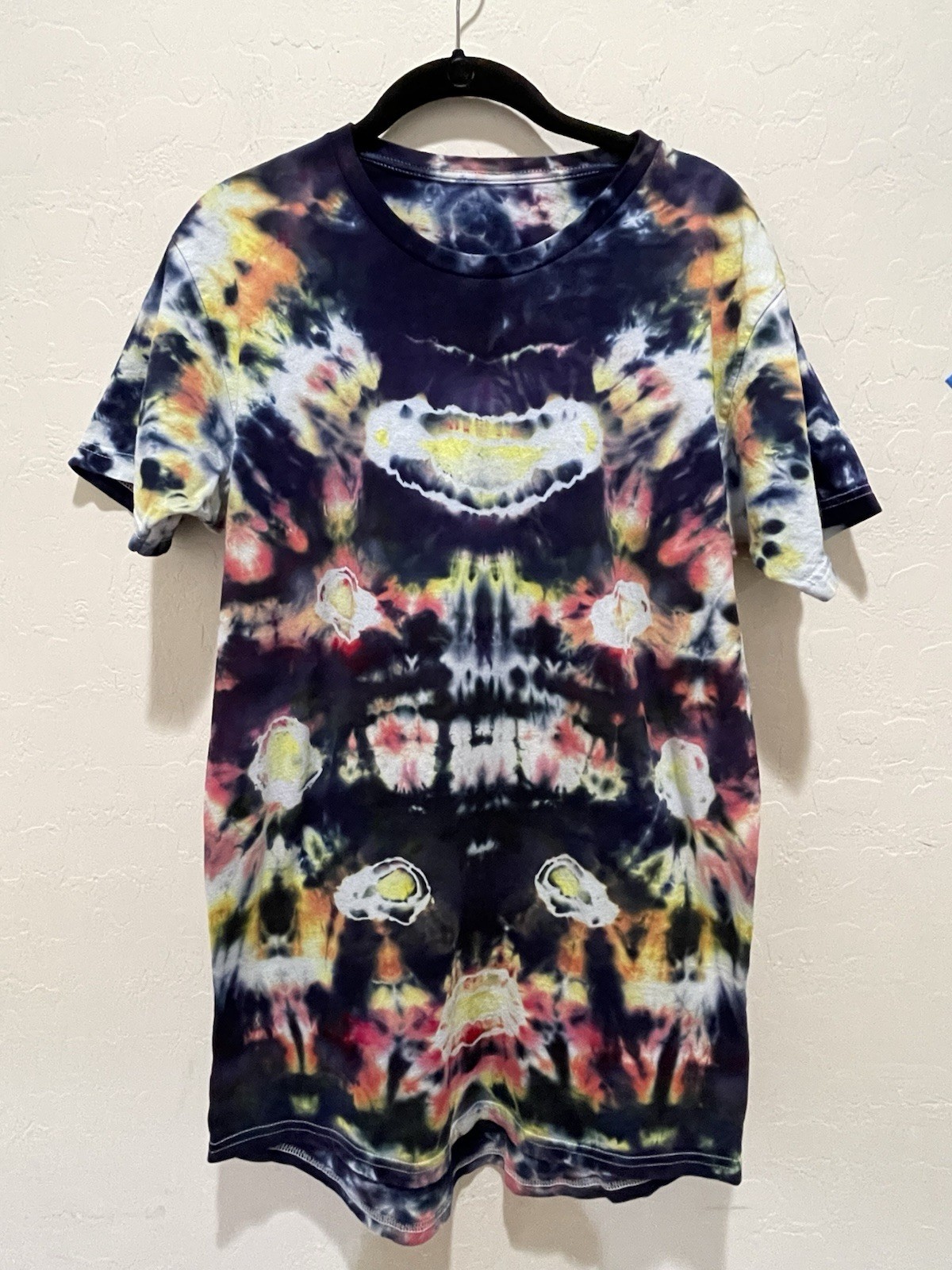 Canvas Multi-Colored Tye Tie Dyed Shirt Mens Medium Long Cut Blue PreOwned