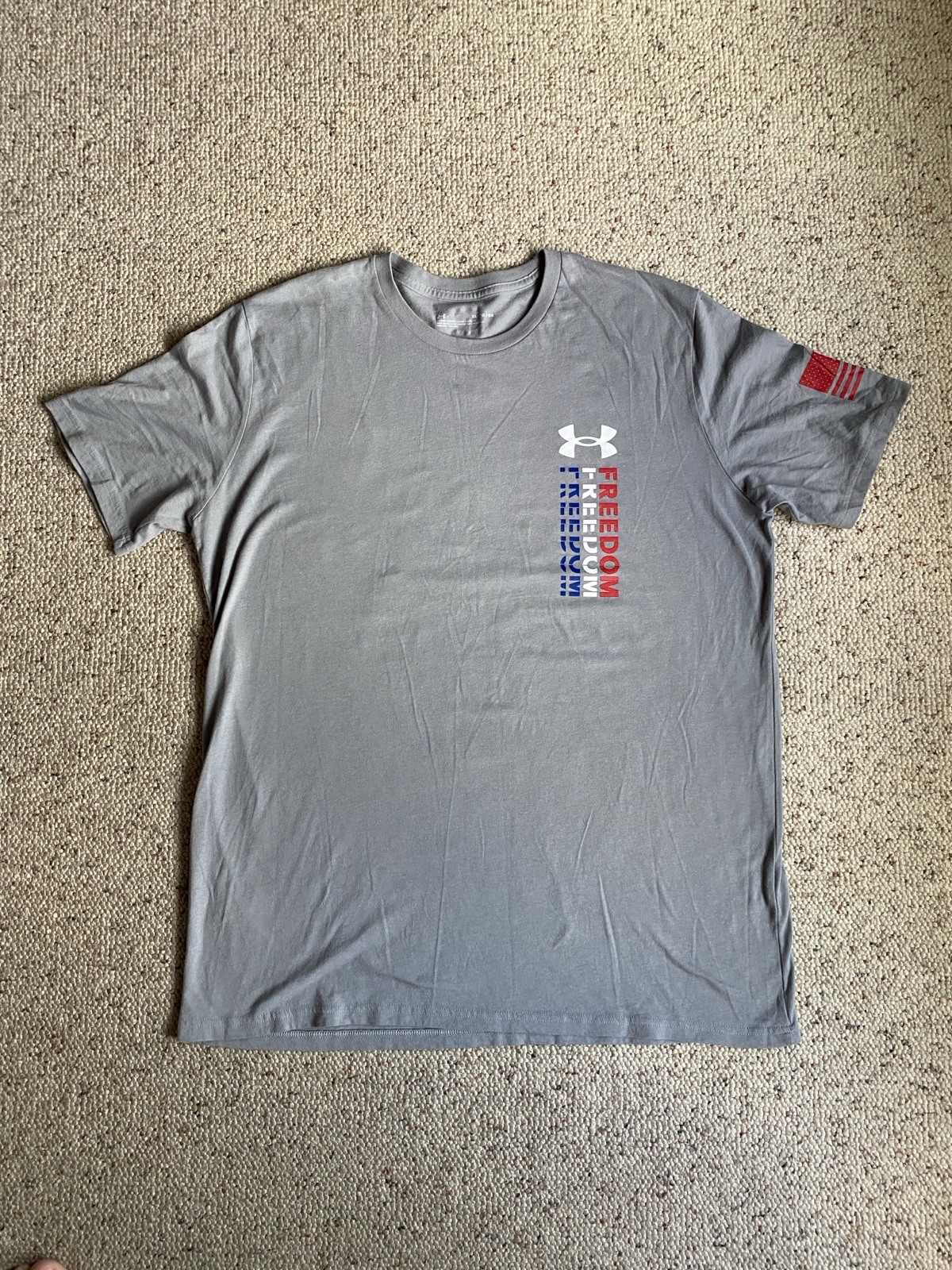 Under Armour Freedom Men’s XL T-Shirt America Patriotic Graphic Tee