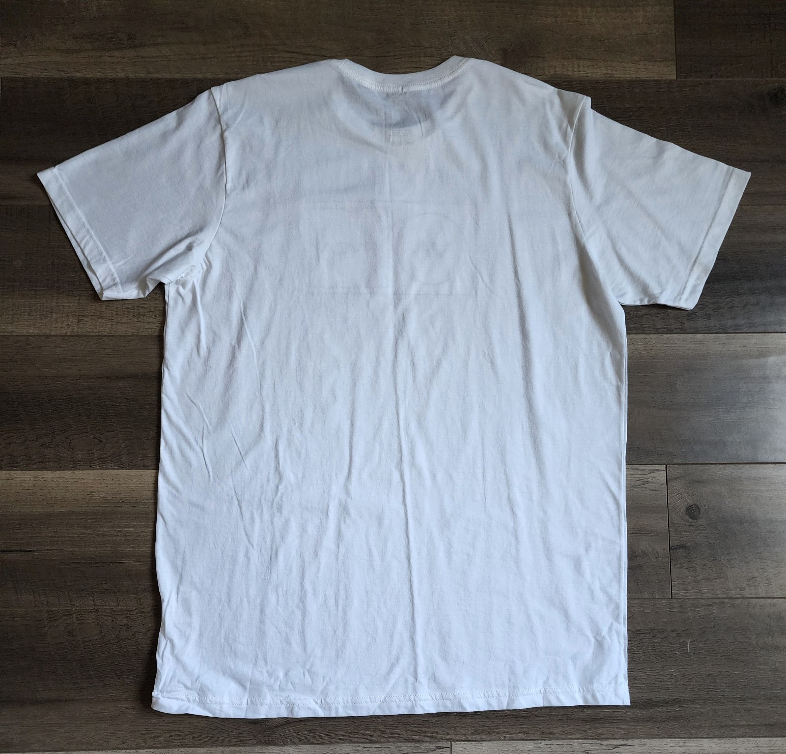 NEW RVCA T Shirt Mens Size XL White Cotton Regular Fit Crew Neck Short Sleeve