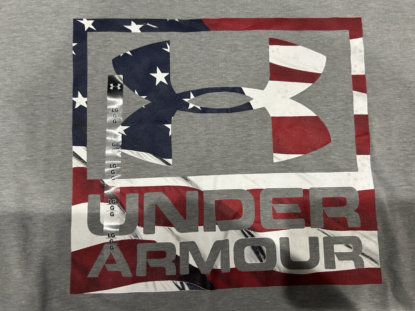 Under Armour Men’s Light Heather Gray Cotton Blend T-Shirt Freedom Flag Design