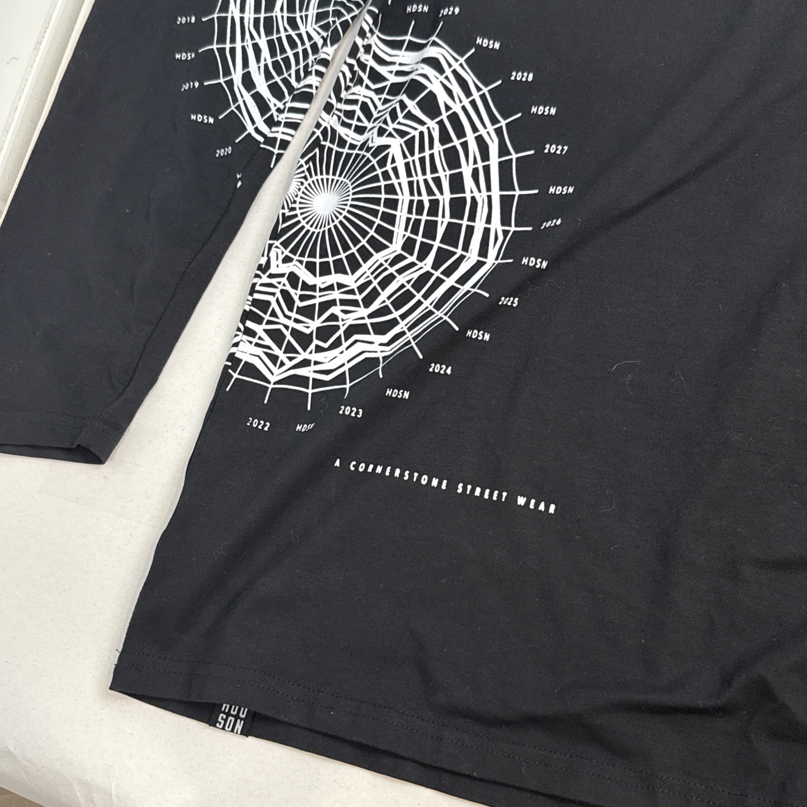 Hudson Outerwear Radar Graphic Print L/S T-Shirt Black Men’s Size XL Streetwear