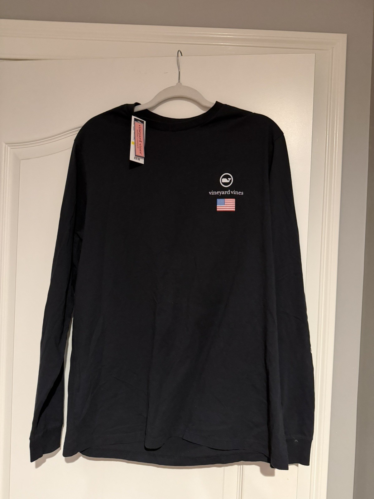 Vineyard Vines Shirt Mens Medium Black Long Sleeve World Nations Flags (NWT)