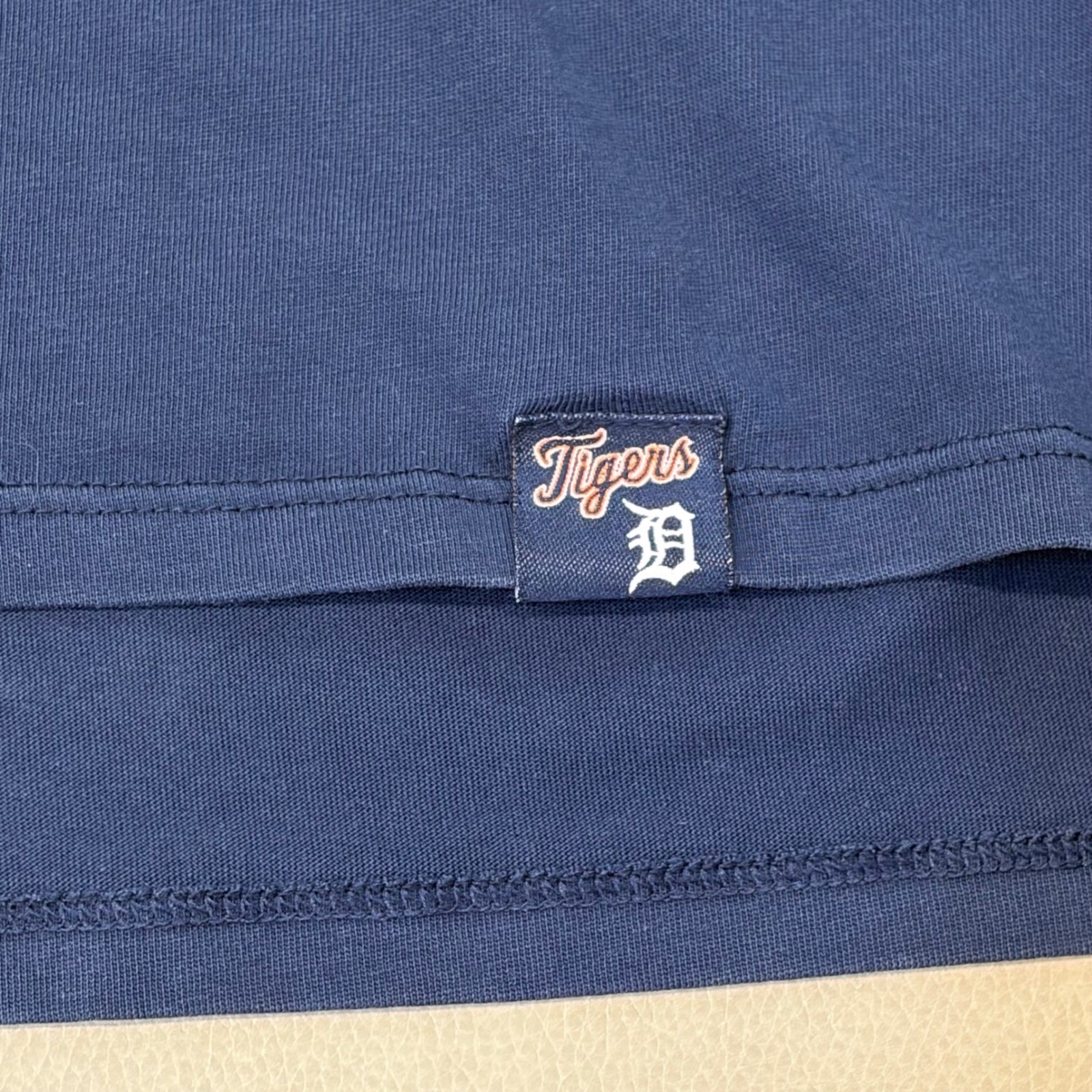 Nike Detroit Tigers Mens Medium Long Sleeve Dri-FIT Shirt Navy Blue MLB Baseball