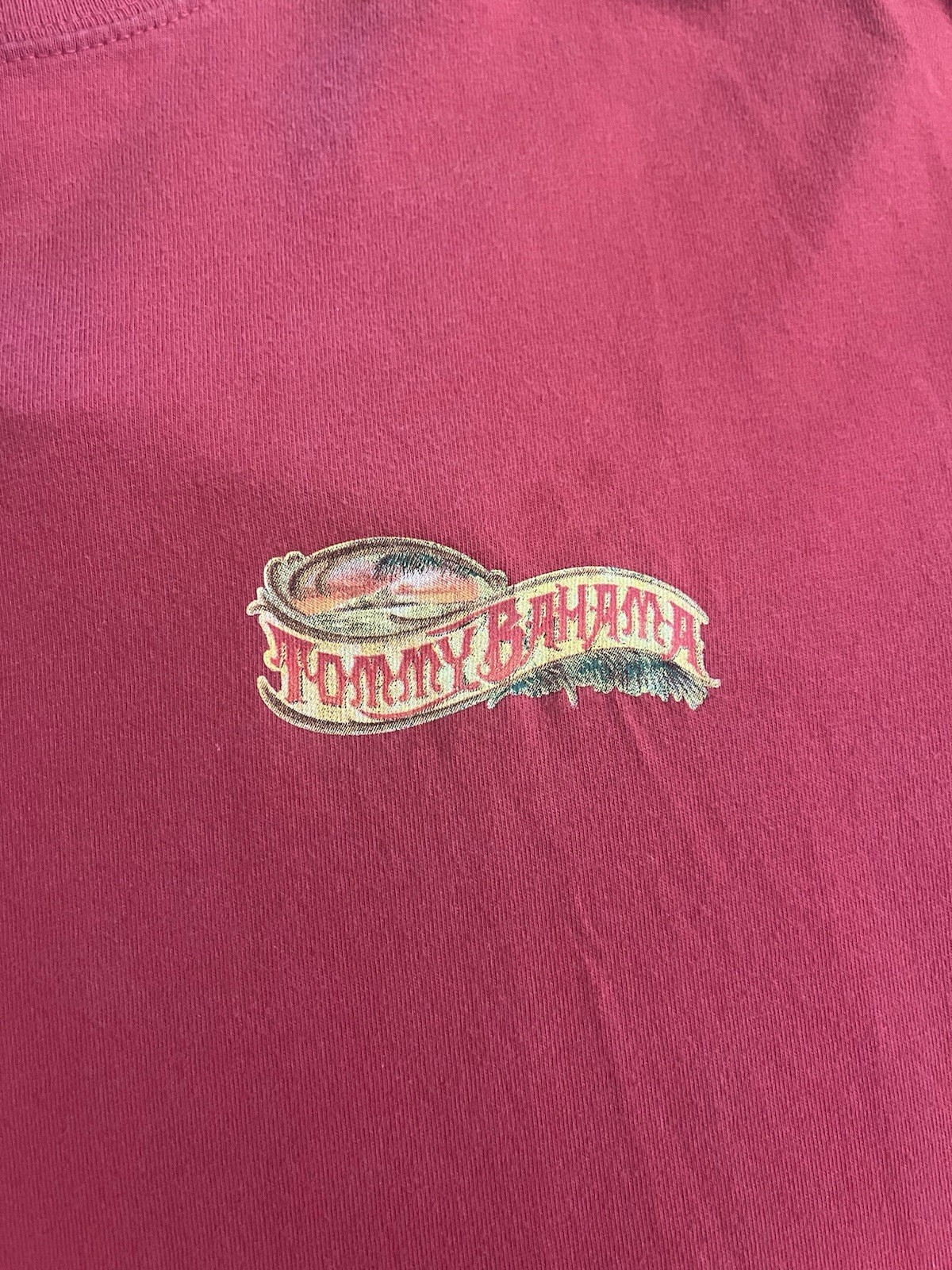Tommy Bahama Men’s Not Your Average Grill T-Shirt 100% Cotton Size Large