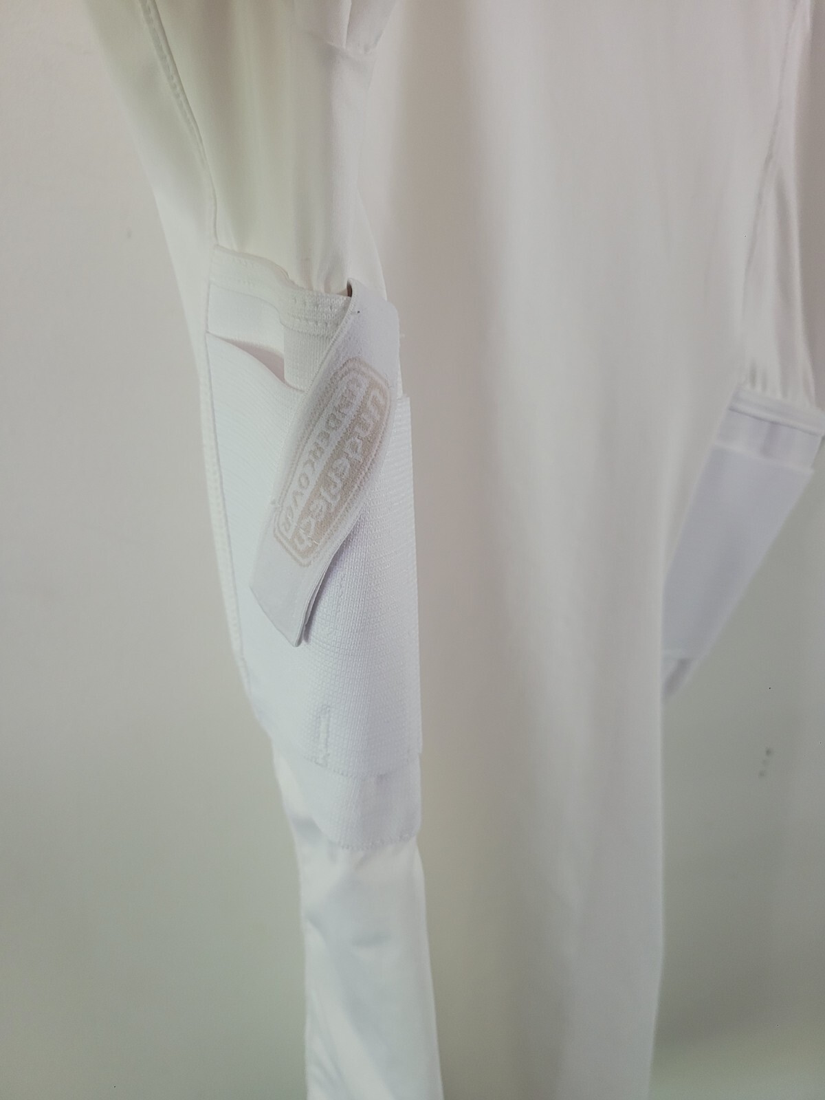 Undertech Undercover Men’s Size MEDIUM White Tatical Shirt
