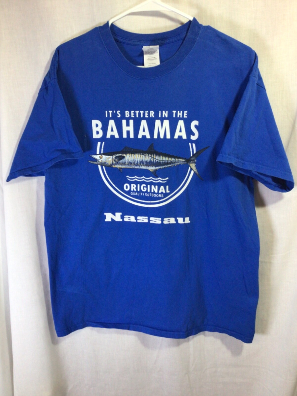 Bahamas Nassau (Fish) Blue Large Cotton T Shirt T17