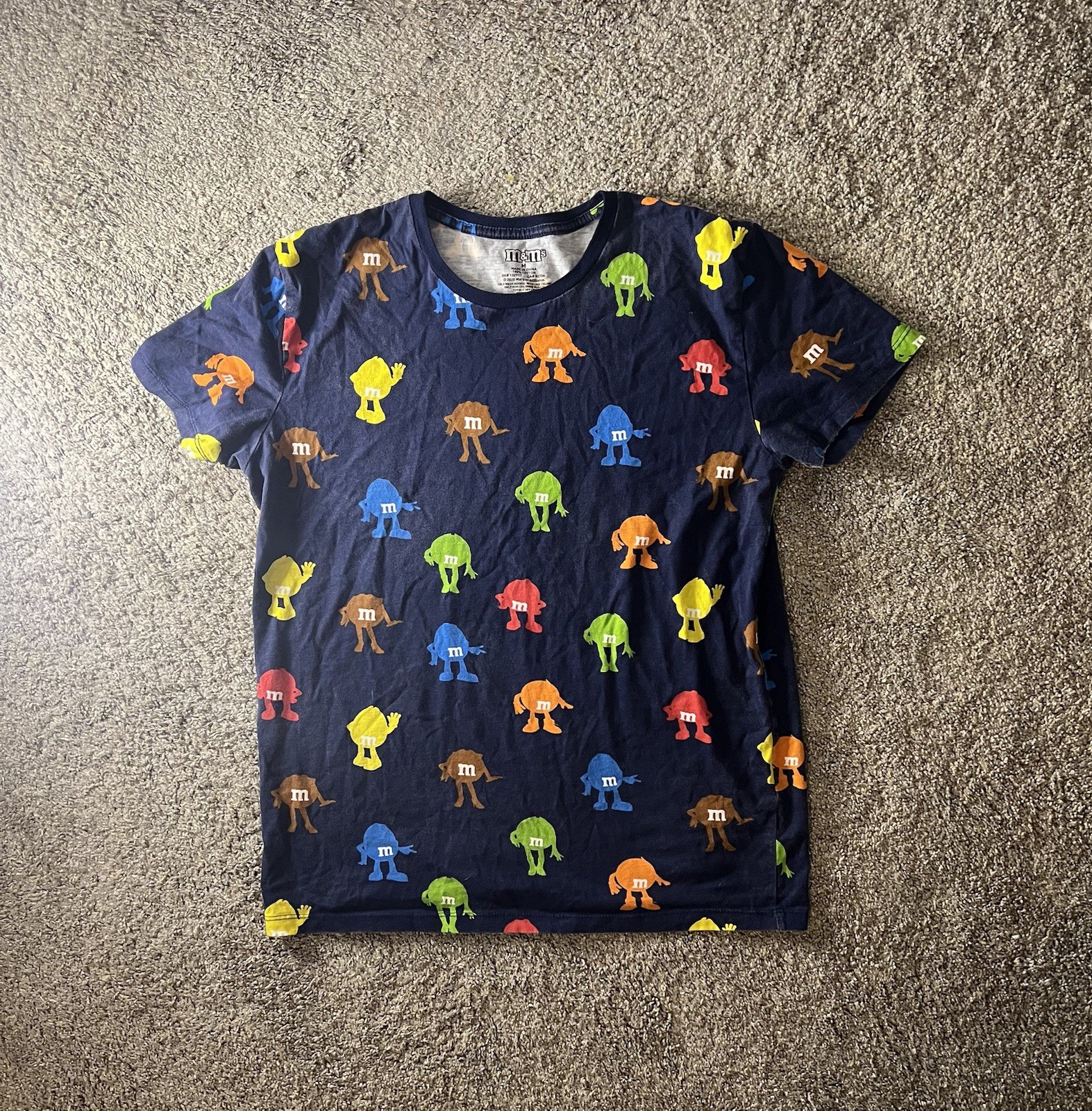 Men’s M&M’s Candy Character All Over Print Graphic Navy Shirt Size Medium