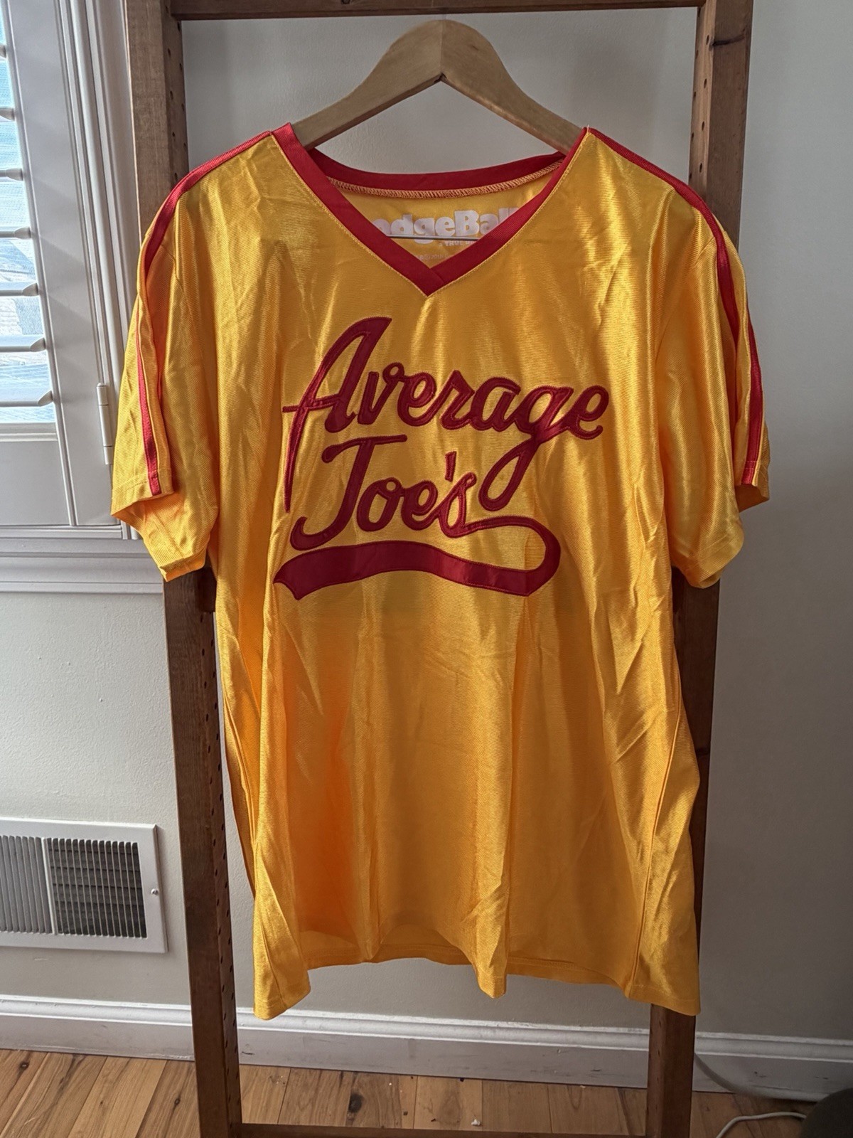 Average Joes Dodgeball Shirt Jersey Mens L Yellow Peter LaFleur Costume Agent