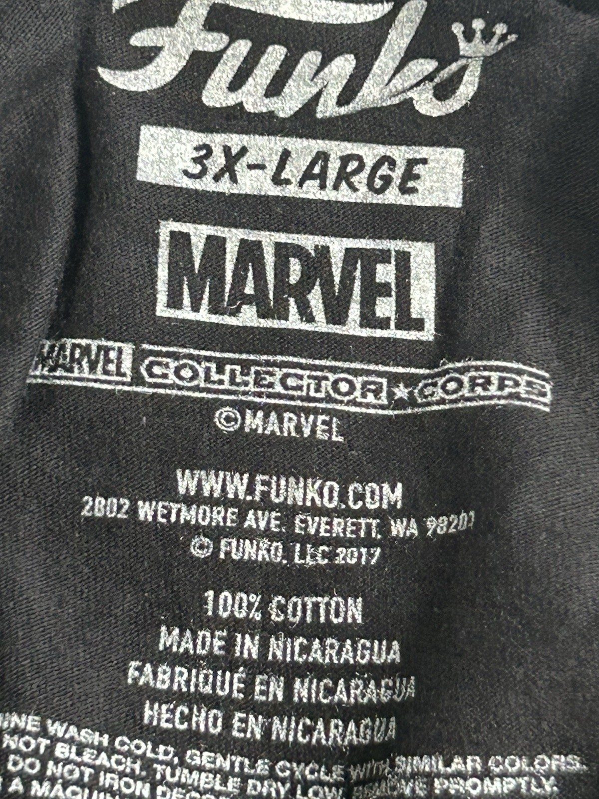 Marvel DC Comics Tee Shirts Lot Of 2. 1 Mens, 1 Womens. See Pics For Sizes