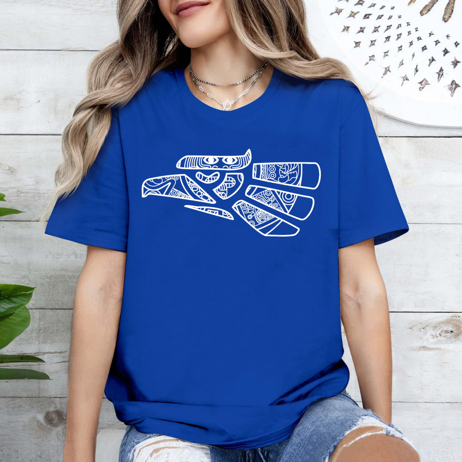 Hecho En Mexico Aztec Calendar Mexican Eagle T-Shirt