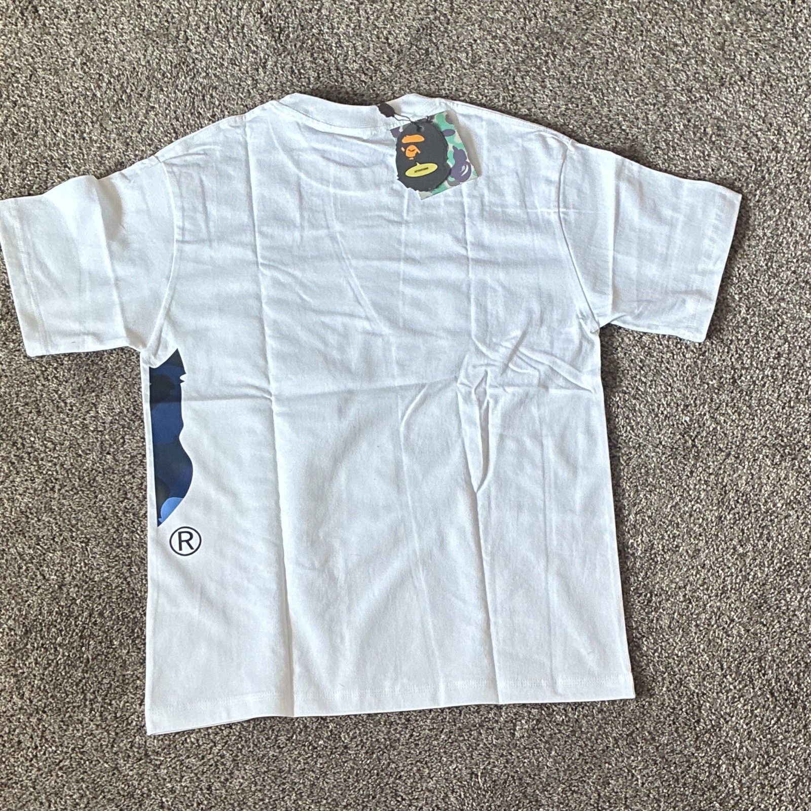 A Bathing Ape BAPE Men’s M Crew Neck Short Sleeve Ape Head Graphic Tee White