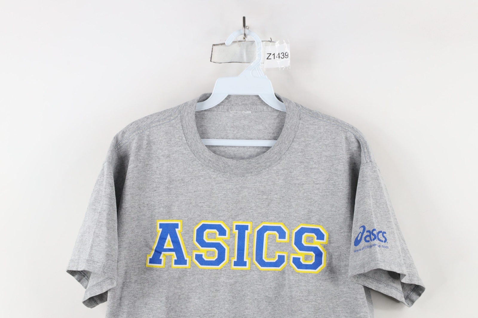 Vintage Asics Mens Size Medium Spell Out Block Letter Short Sleeve T-Shirt Gray