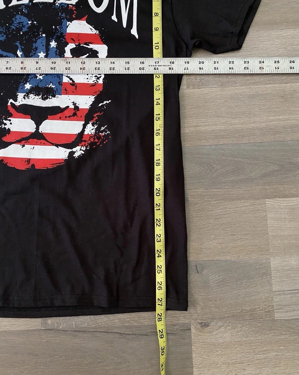 BROOKLYN VERTICAL Freedom Men’s T-Shirt Medium Lion Red White and Blue Cotton