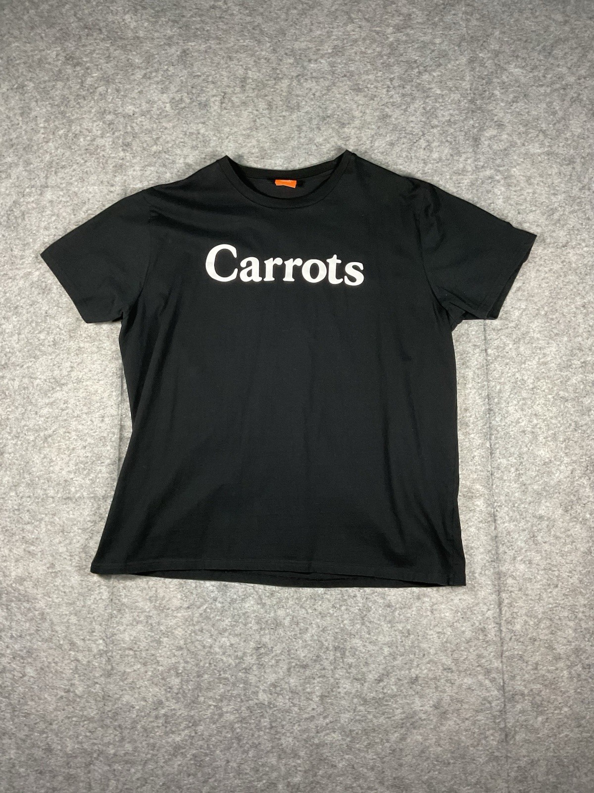 Carrots By Anwar Carrots Men’s Graphic Logo T-Shirt 3XL Black And White