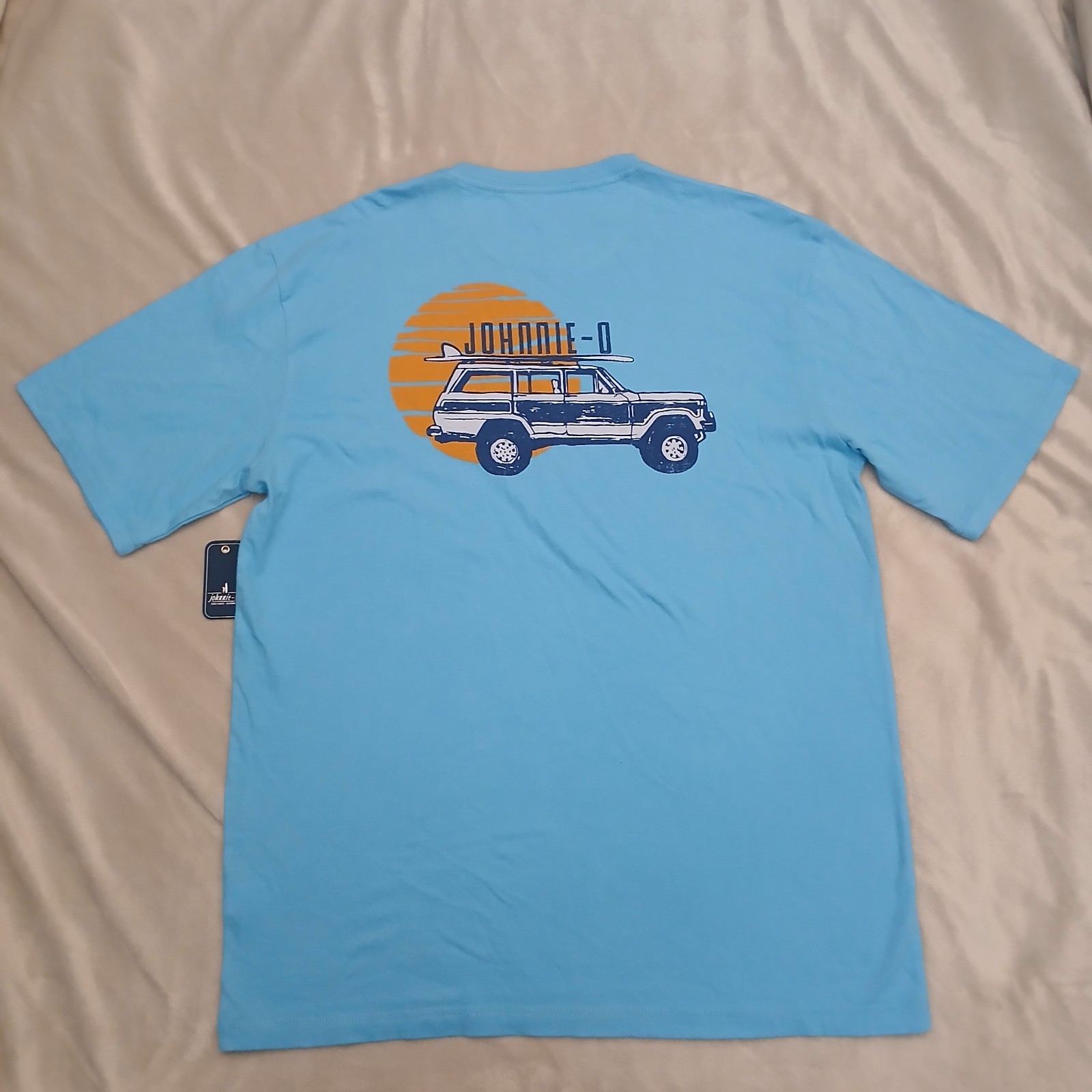Johnnie-O T-shirt Mens Size M Malibu Blue Surf Wagon Graphic Crew-Neck NWT