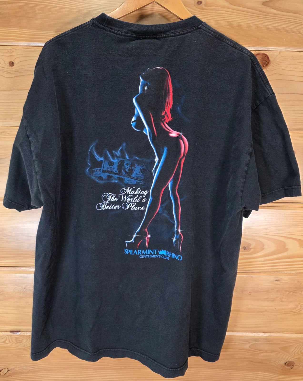 VTG Spearmint Rhino Strip Club T-Shirt Men 2XL Rhino Money Stripper Fade Y2K