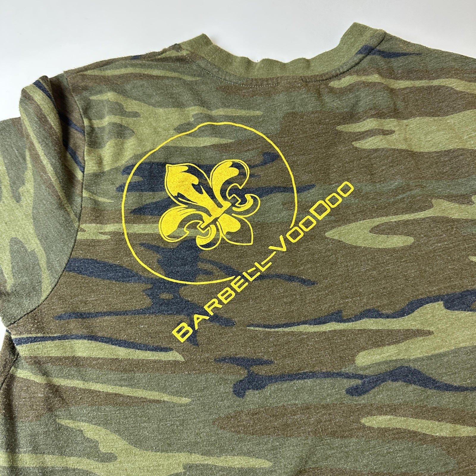 Barbell Voodoo N*A*S*H Shirt Mens Medium Camouflage Camo Graphic Tee Army Green