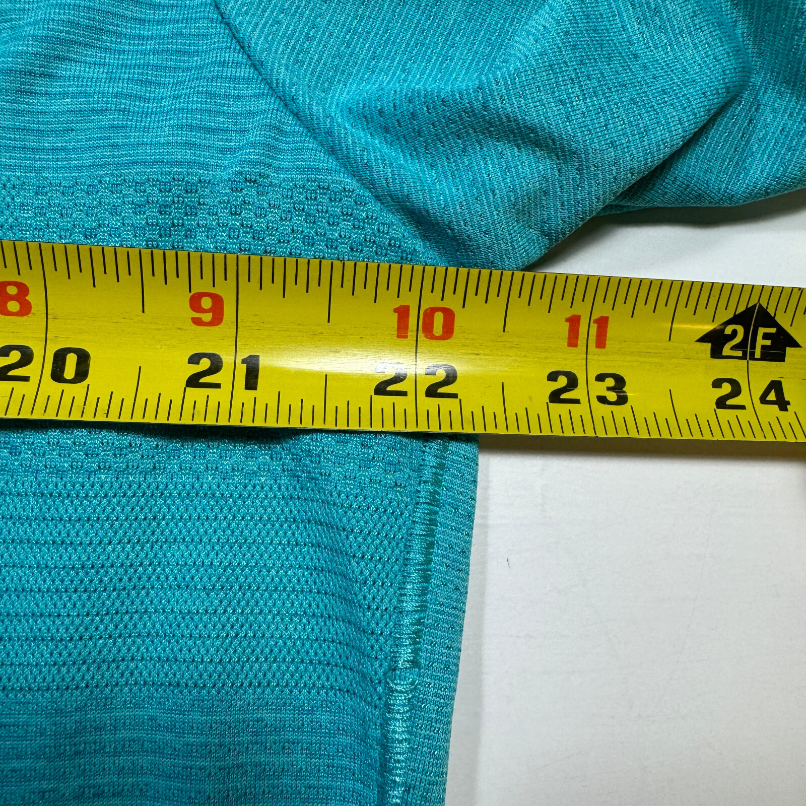 Adidas Running Supernova Men’s Size L Solid Turquoise Stretch Crew-Neck T-Shirt