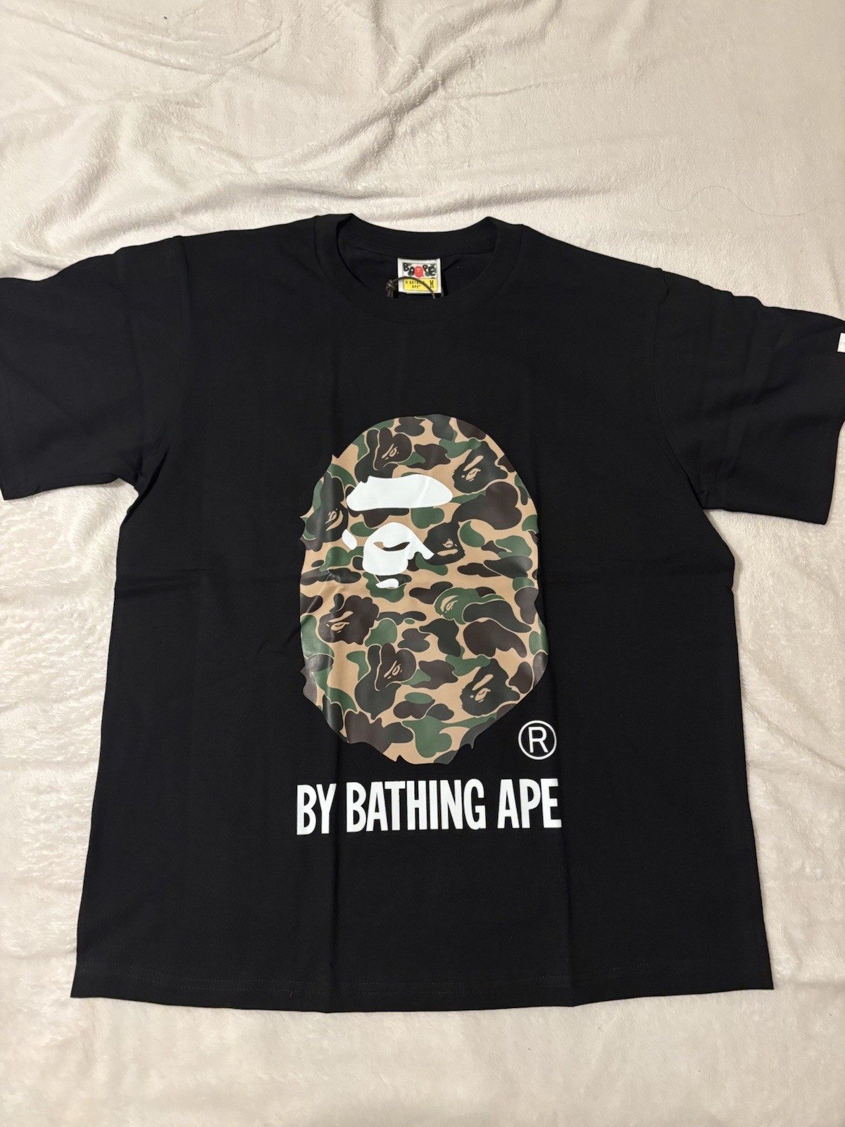 A Bathing Ape Men’s Black Ape Head Camo Graphic Logo Crew Neck T-Shirt Size M