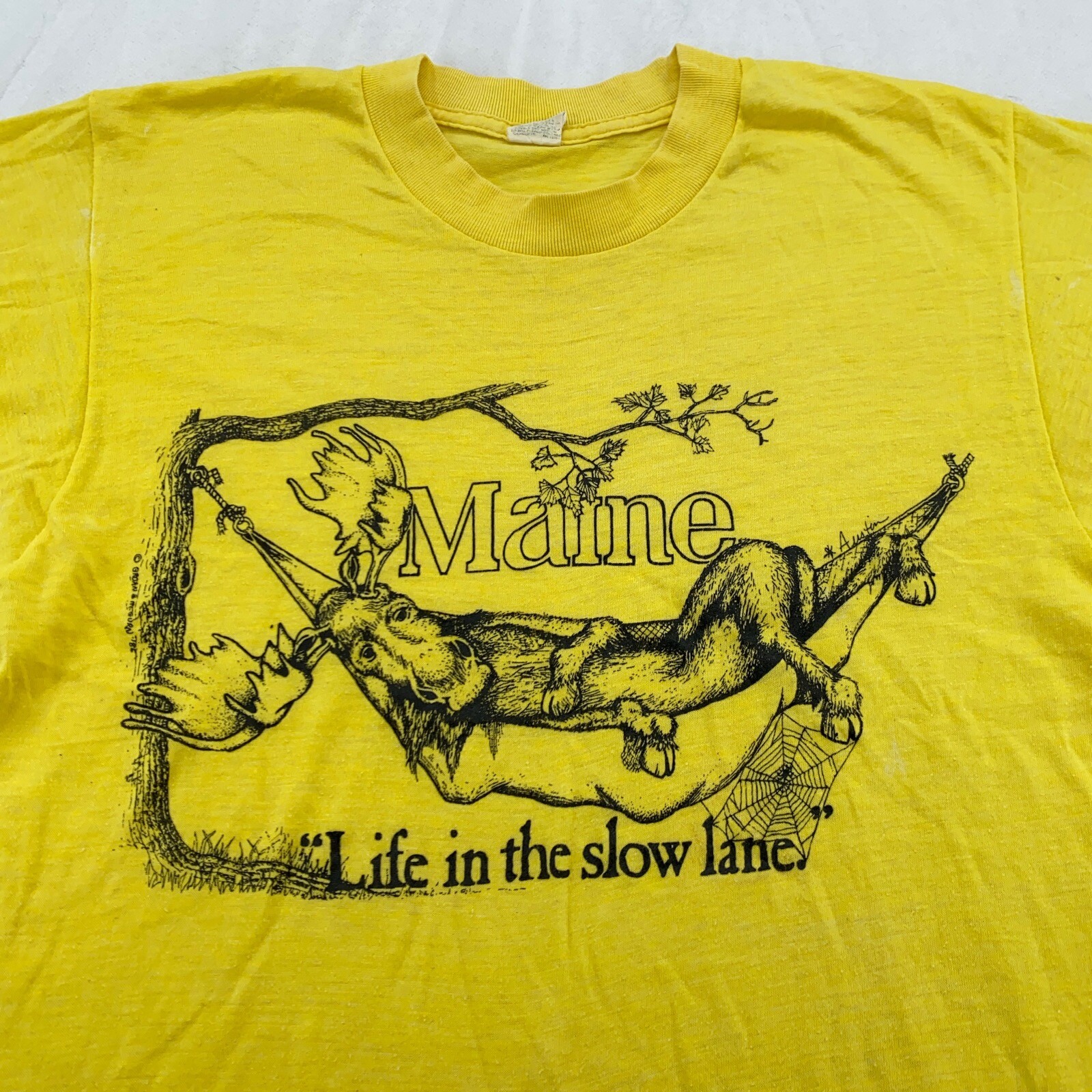 vintage 90s MAINE MOOSE LIVE IN THE SLOW LANE T-Shirt 2XS/XS cartoon animal