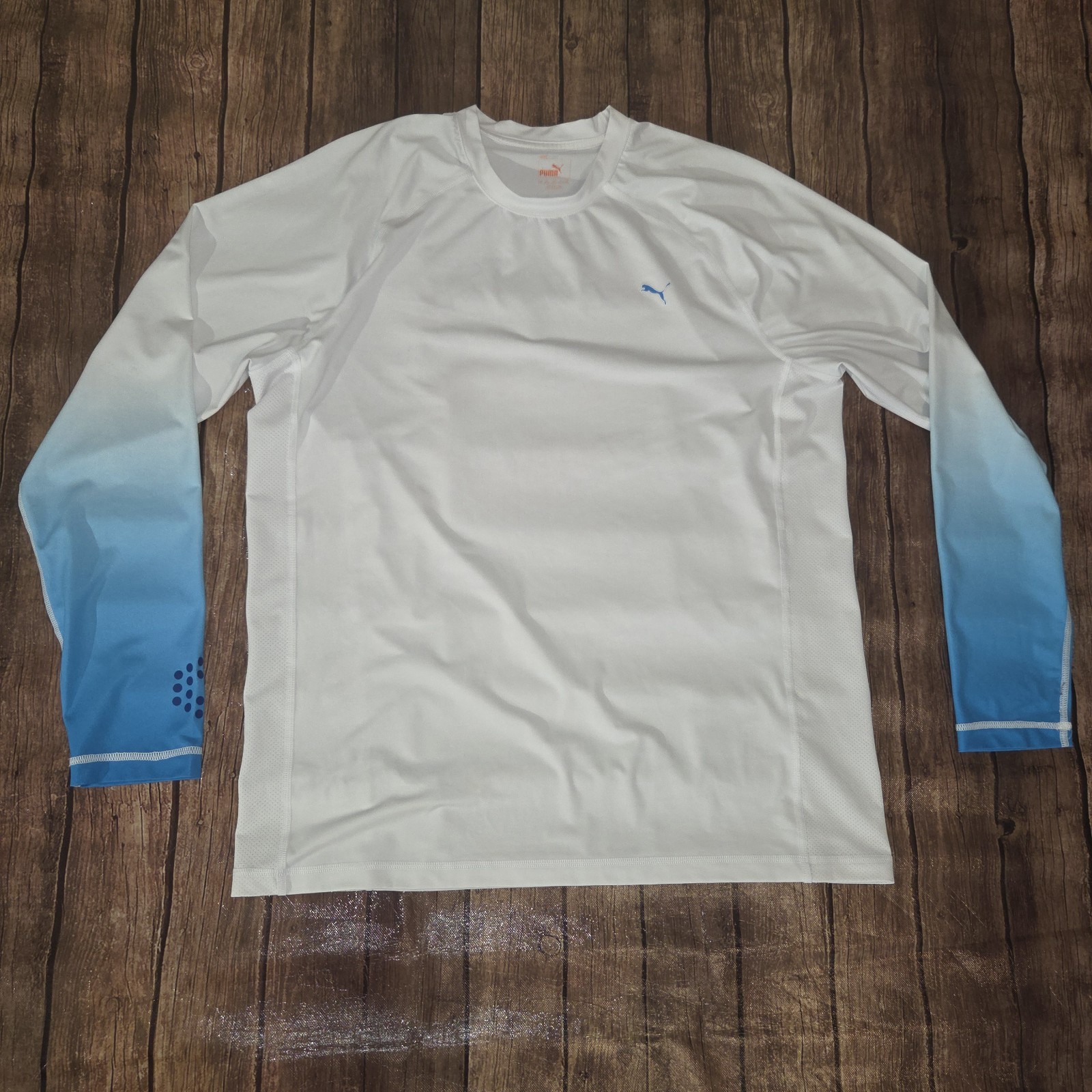 Puma Rash Guard T-Shirt Mens 2XL White Blue Gradient Athleisure Coastal Resort