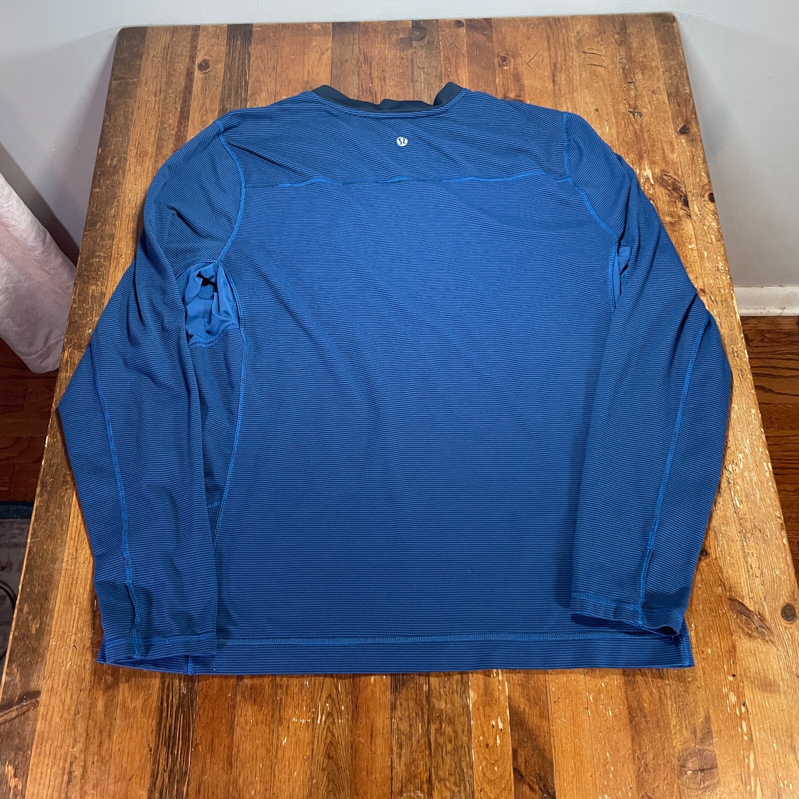 Lululemon Shirt Mens XL Blue Striped Tee Casual Workout Gym Athleisure Stretch