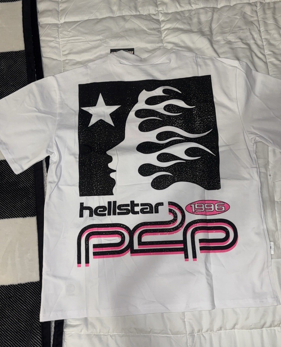 HELLSTAR Unisex Size M White Graphic Logo Crew Neck Short Sleeve T-Shirt