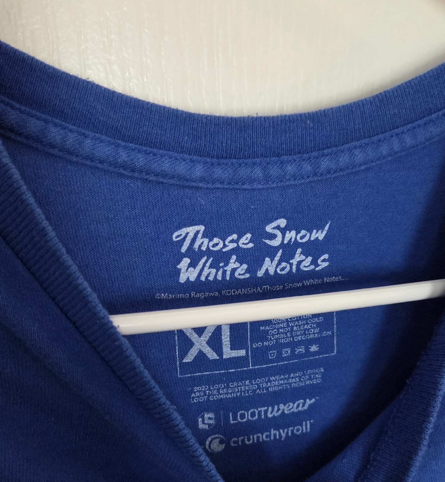 Those Snow White Notes Lootcrate T-Shirt Blue Men’s XL Crunchyroll Anime