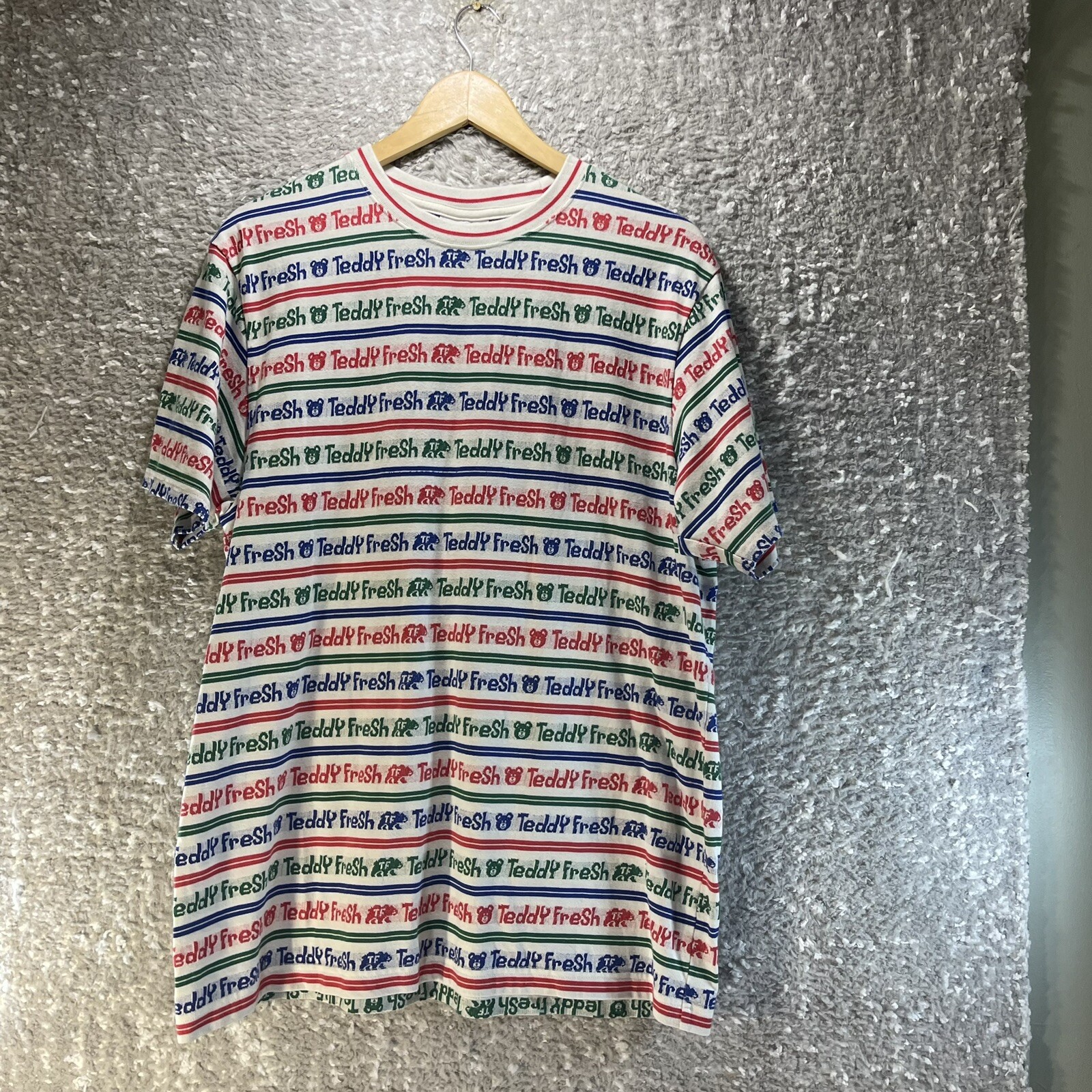 Teddy Fresh Spell Out T-shirt Striped Size Large Cotton Polyester Colorful Logo