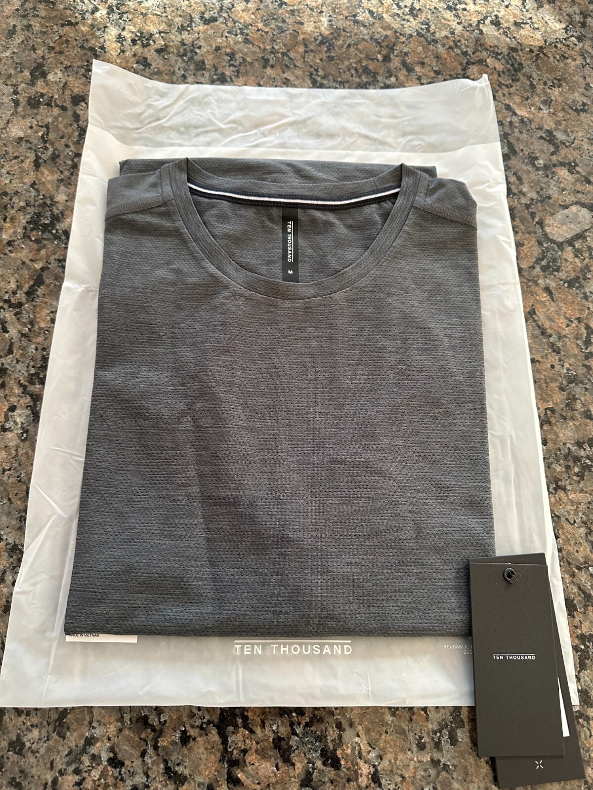 Ten Thousand Versatile Tee, Short Sleeve, Color Iron, Size Large, New With Tags