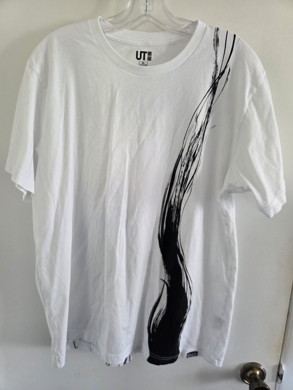 HUNTER×HUNTER UNIQLO T-Shirt UT 50 year anniversary collaboration Size XL Rare!!