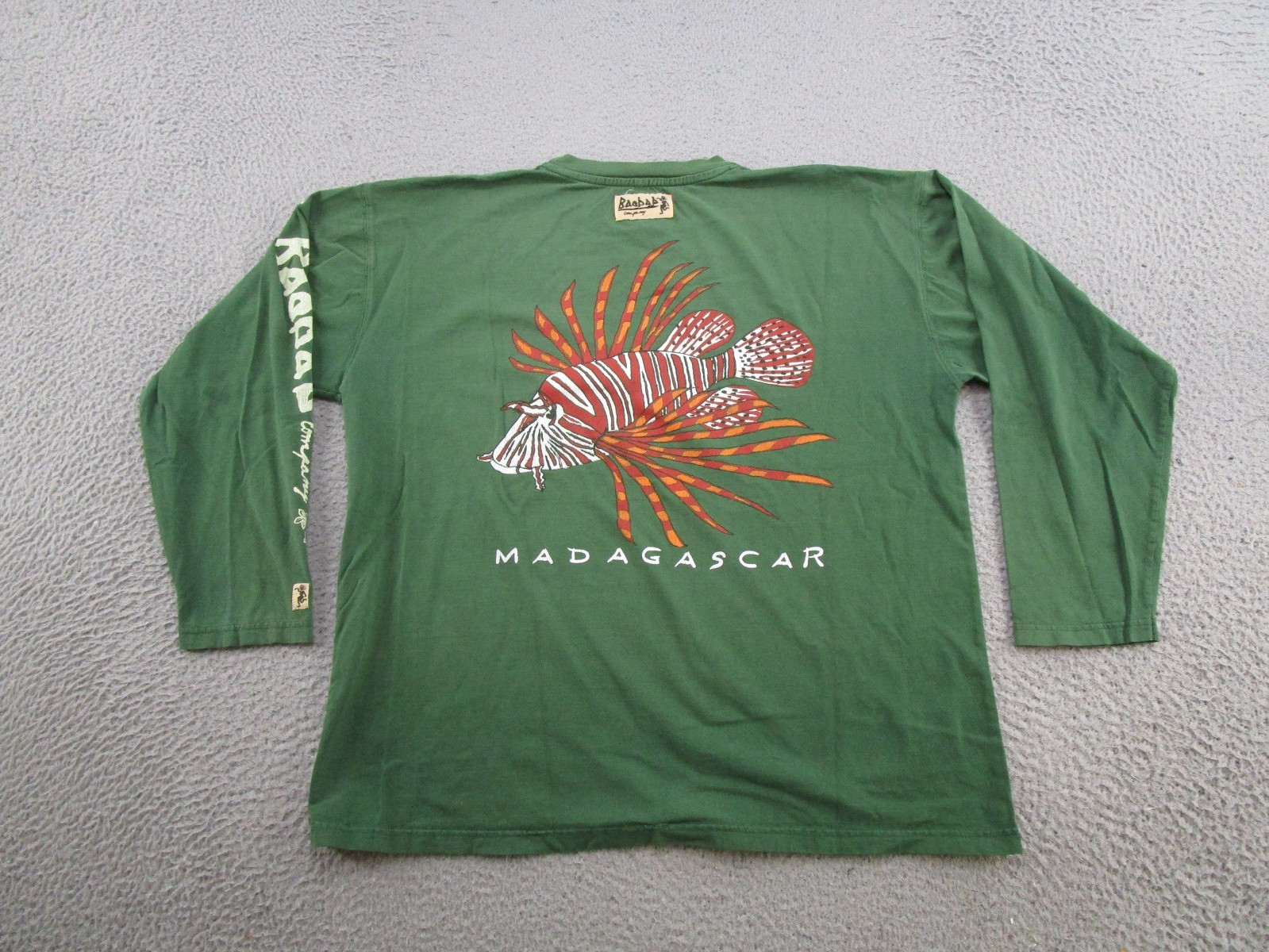 Baobab Company Madagascar Fish Tropical Graphic LS Shirt Size L Faded Read