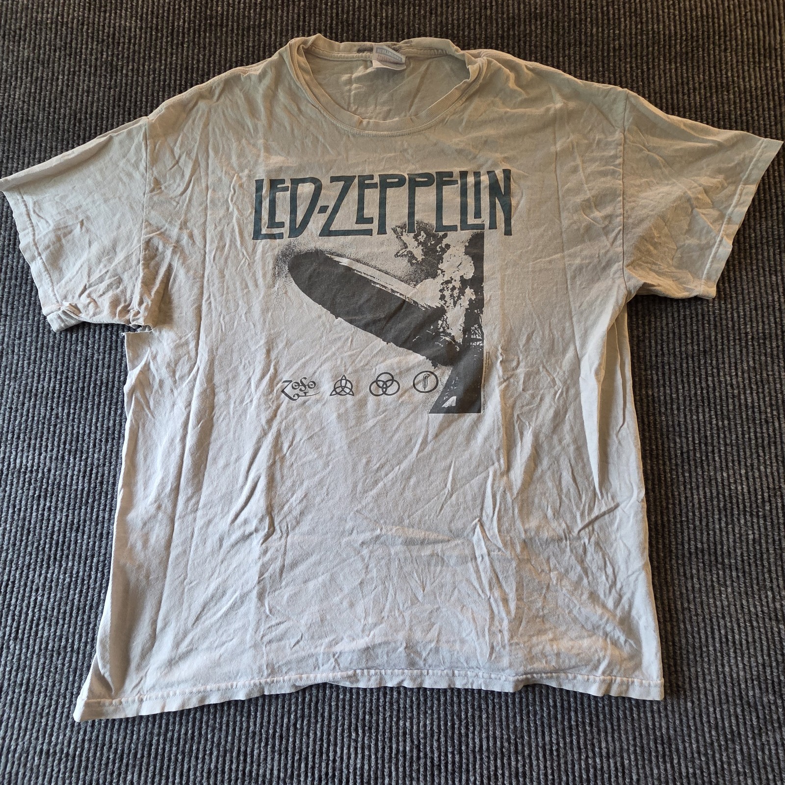 Vintage Led Zeppelin T-Shirt Adult XL White Hanes 2005 Myth Gem Band – Read