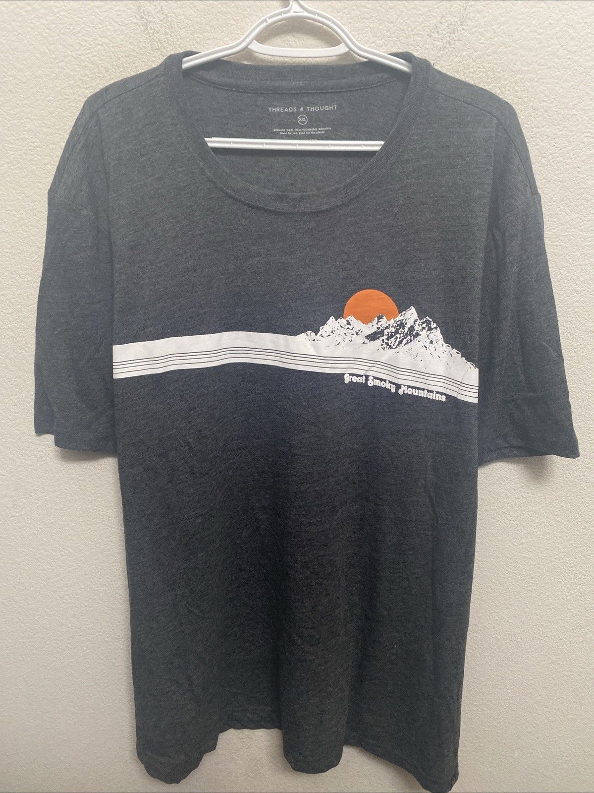 NEW Threads 4 Thought Men’s 2XL Gray Great Smokey Mountains T-Shirt NWT