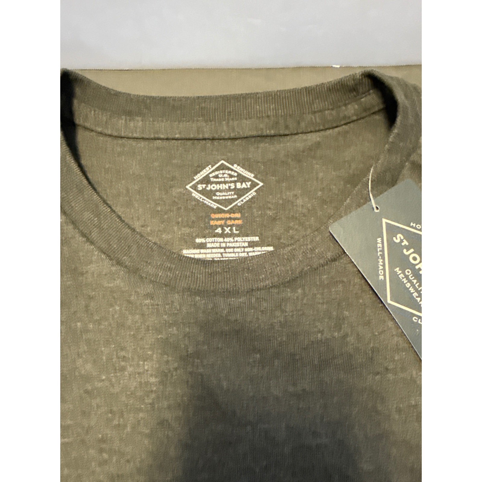 St Johns Bay Mens 4XL Short Sleeve T-Shirt Charcoal Gray Quick Dry Easy Care NWT