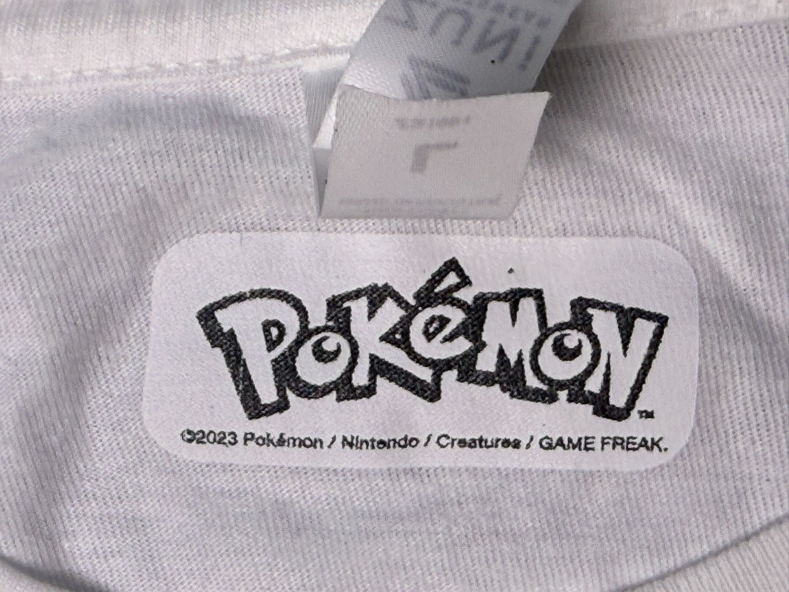 Pika Pika Pikachu T-Shirt – New – Variety Of Sizes – Pokémon Anime FREE SHIP