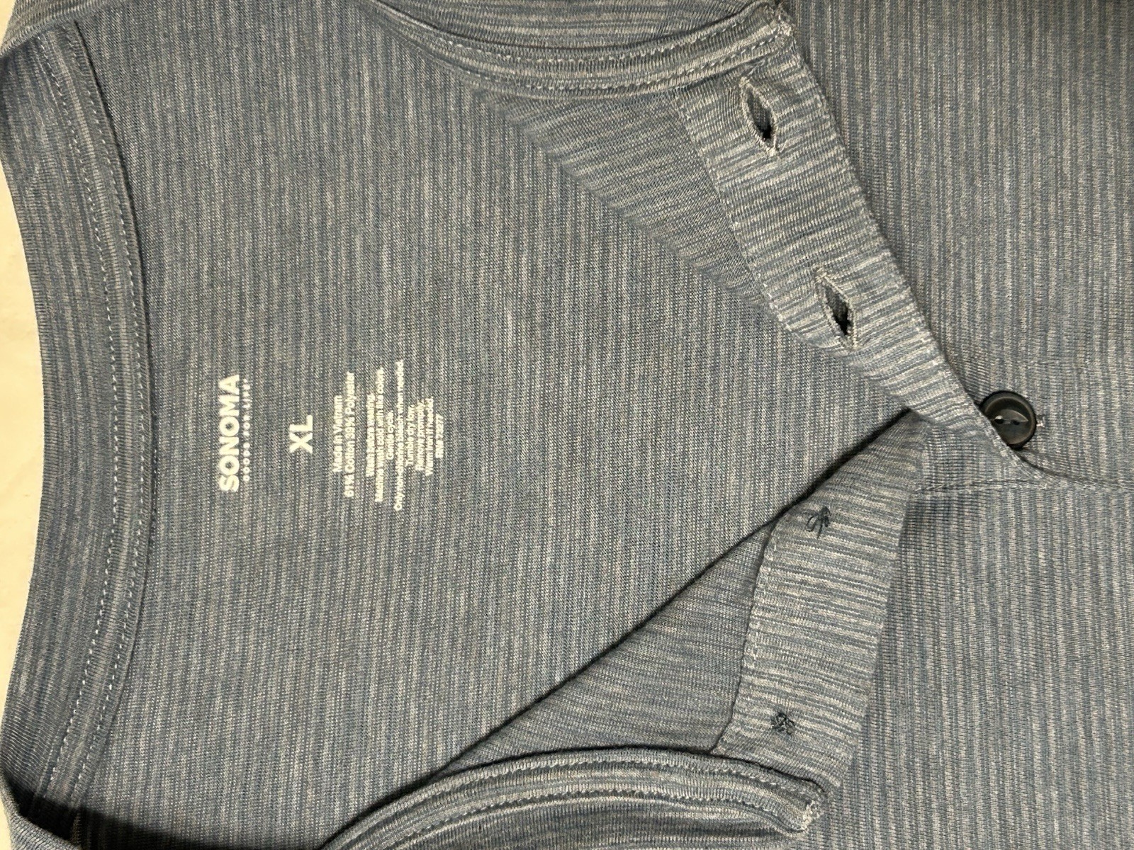 Sonoma Men’s XL Blue Striped Henley T-Shirt Short Sleeve 3-Button Knit