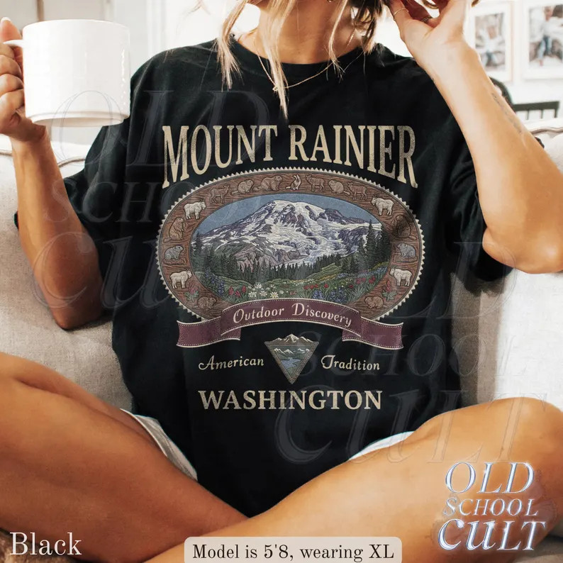 Vintage Mount Rainier Washington Graphic Comfort Tee
