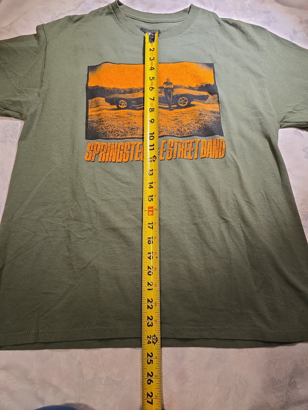 Bruce Springsteen & The E Street Band Tour 2023 Concert Car Green T-Shirt SZ L