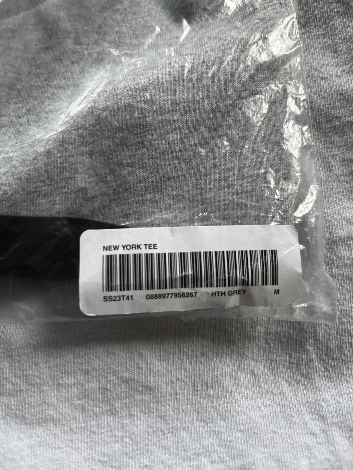 Supreme New York Tee Heather Grey Men’s Medium – SS23 – BRAND NEW