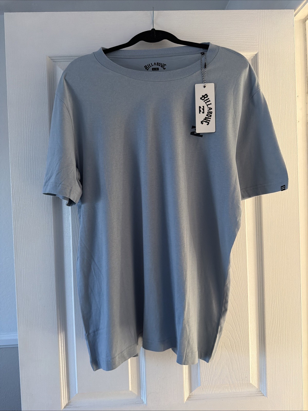NWT Men’s BILLABONG WYATT CREW Men’s S/S T-Shirt Dusty Blue Surf Logo Large $40