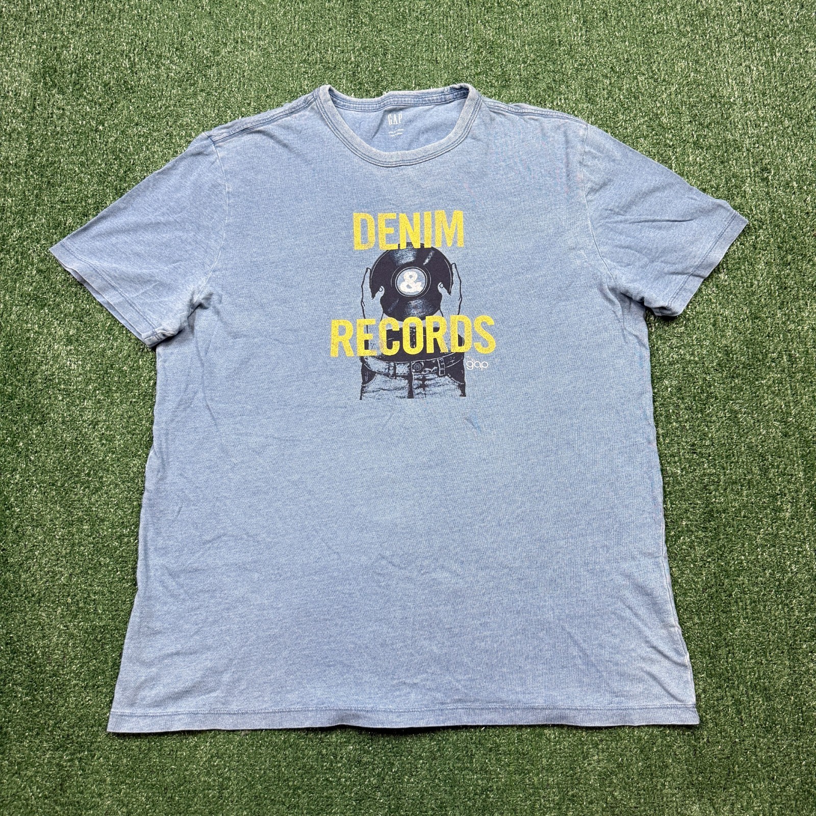 Gap Denim Records Graphic T Shirt Men’s Size L Blue Short Sleeve Crew Neck Tee