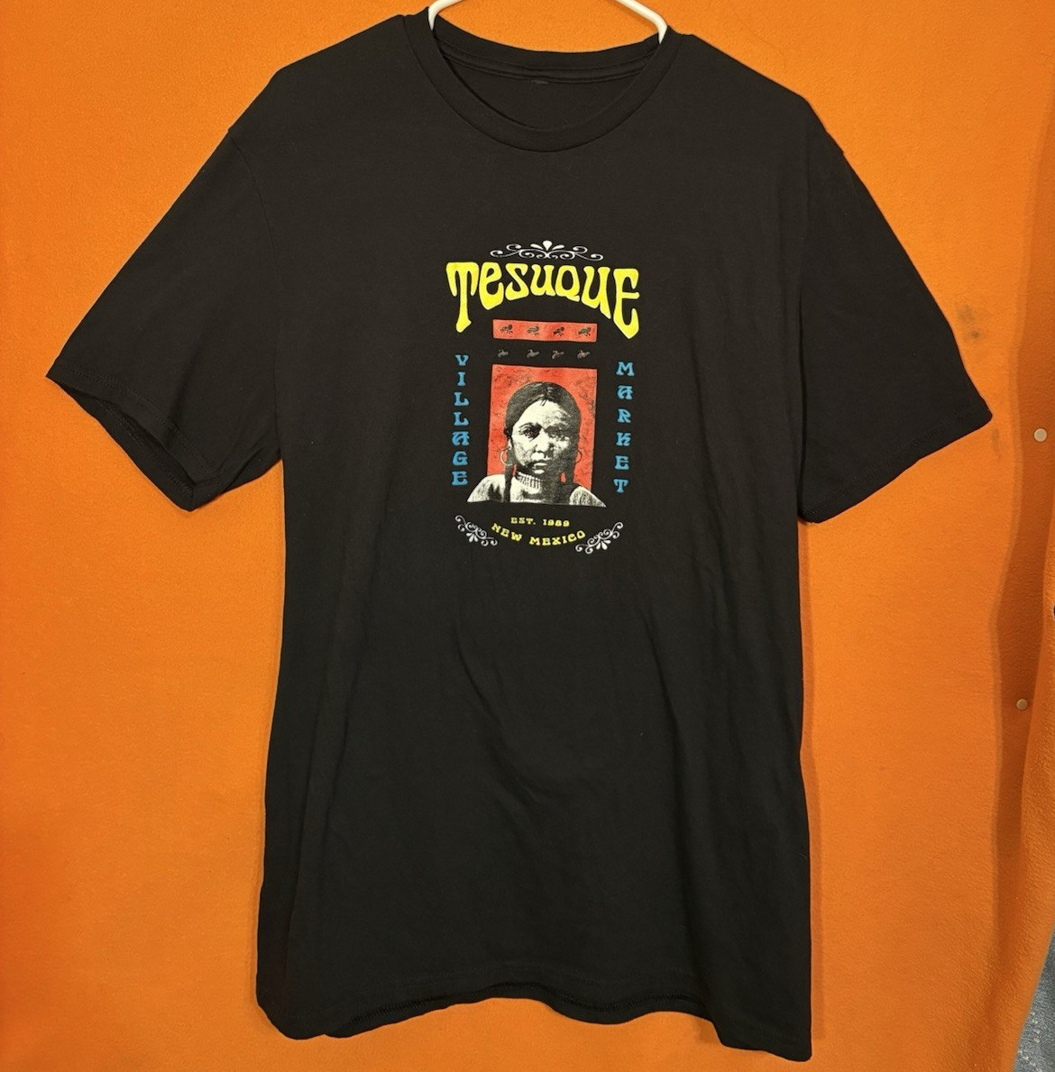 Tesuque Village Market New Mexico , NM restaurant , clean graphic T-Shirt Size L