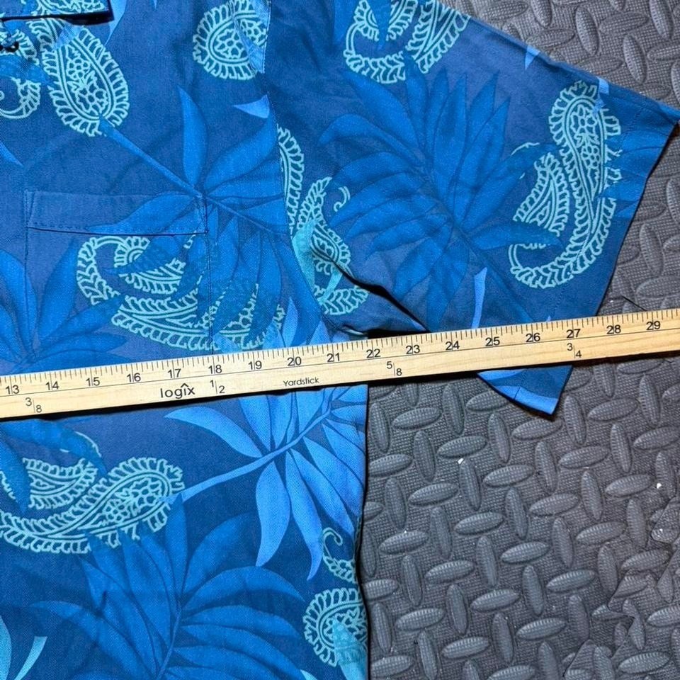 Tommy Bahama Hawaiian Silk Tropical Paisley Blue Short Sleeve Button Up Size M
