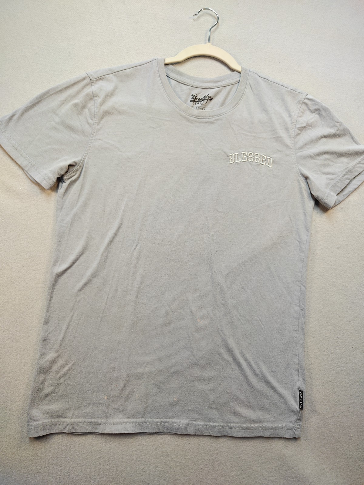 Brooklyn Cloth Mfg Co T-shirt Men Small Lt Gray Embroidered Logo BLESSED